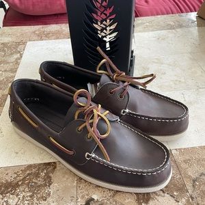 Tommy Hilfiger mens boat shoes size 9.5